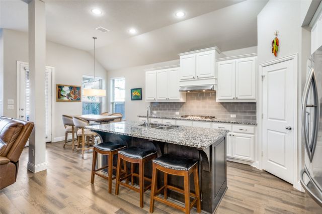 7805 Fossil Creek Trail, Mckinney, TX 75071