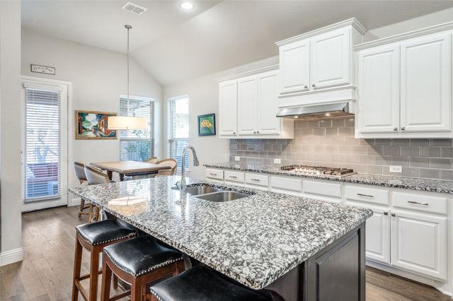 7805 Fossil Creek Trail, Mckinney, TX 75071