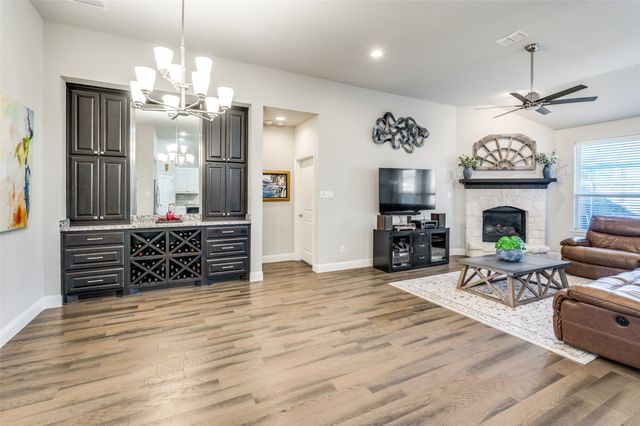 7805 Fossil Creek Trail, Mckinney, TX 75071