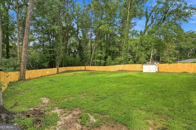 126 E Mimosa Drive, Jonesboro, GA 30236