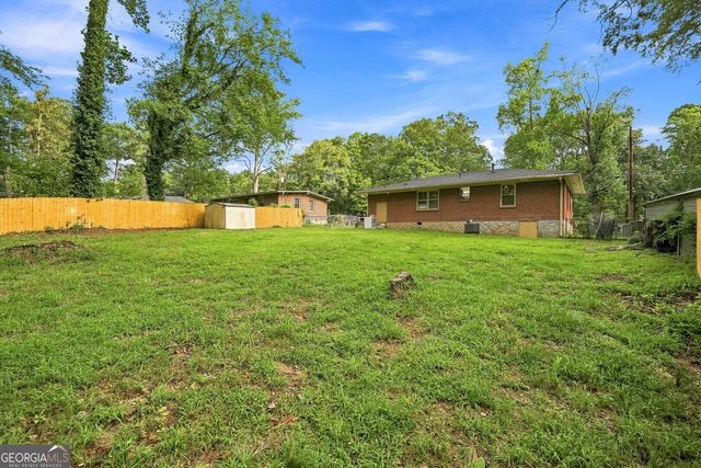 126 E Mimosa Drive, Jonesboro, GA 30236