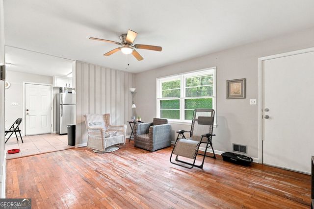 126 E Mimosa Drive, Jonesboro, GA 30236