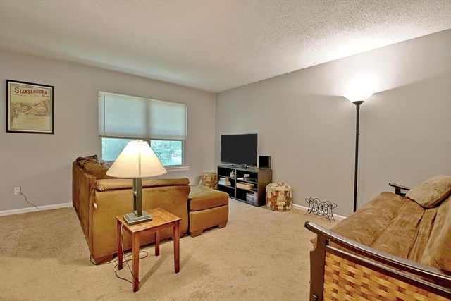 85 Cobblestone Creek, Peachtree City, GA 30269