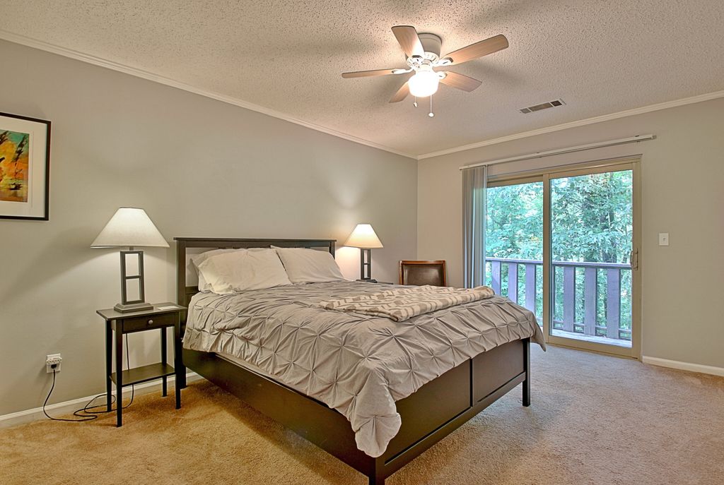 85 Cobblestone Creek, Peachtree City, GA 30269