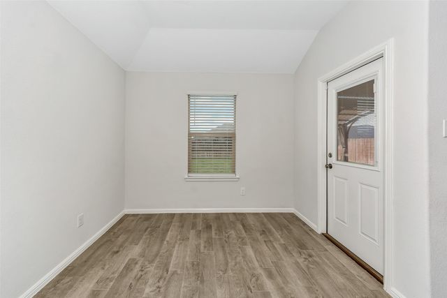 9209 Leveret Lane, Fort Worth, TX 76131