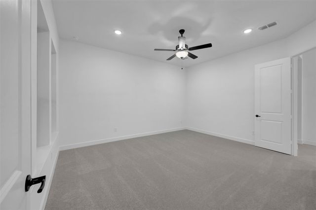 11910 Salty Bend Drive, Mont Belvieu, TX 77523