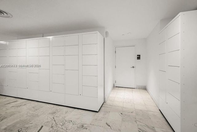 1000 W Ave 218 218, Miami Beach, FL 33139