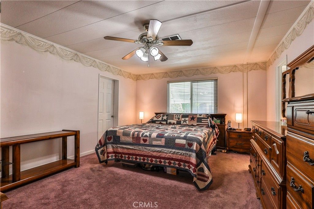 Image 19 of property listing at 929 E Foothill Boulevard 52, Upland, CA 91786