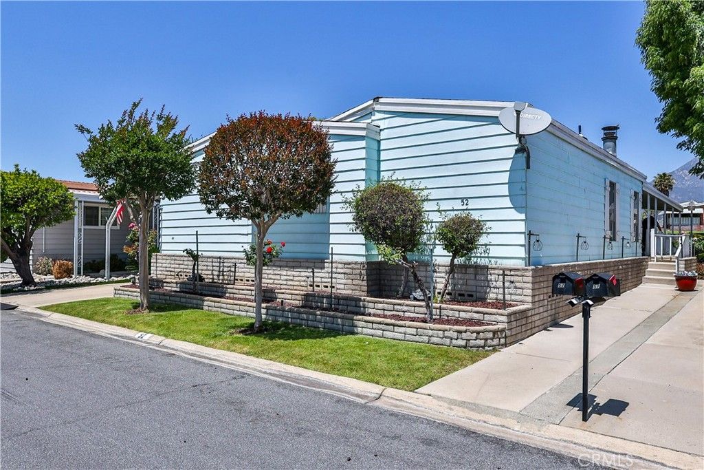 Image 31 of property listing at 929 E Foothill Boulevard 52, Upland, CA 91786