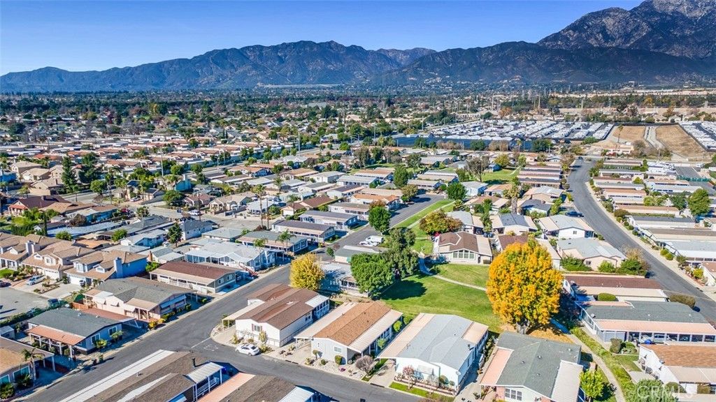 Image 42 of property listing at 929 E Foothill Boulevard 52, Upland, CA 91786