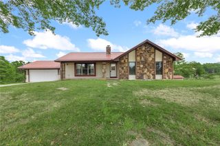 6555 Whispering Pine Road, Harrison, AR 72601