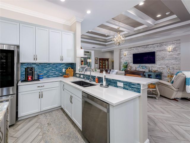 15303 VALENCIA DEL SOL STREET, Wimauma, FL 33598