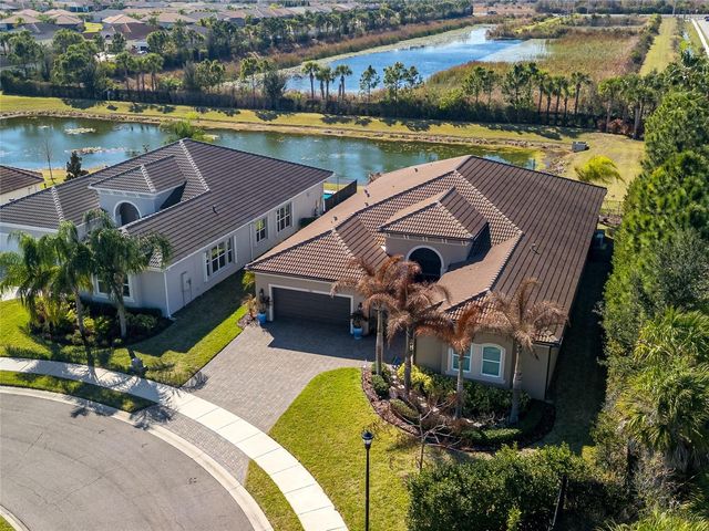 15303 VALENCIA DEL SOL STREET, Wimauma, FL 33598