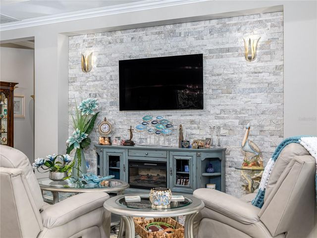 15303 VALENCIA DEL SOL STREET, Wimauma, FL 33598