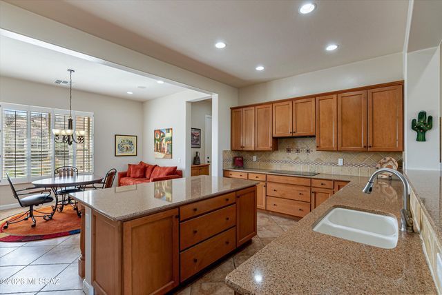 35551 S Santa Catalina Drive, Tucson, AZ 85739
