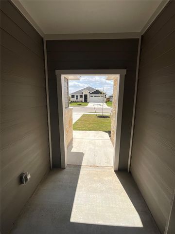 14904 Found Admiral LN, Manor, TX 78653