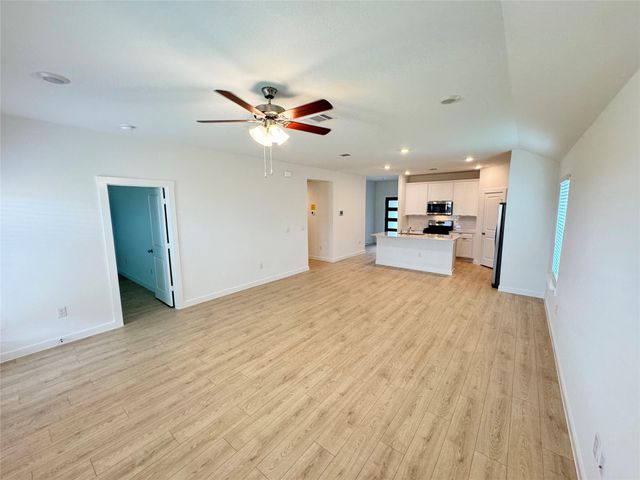 14904 Found Admiral LN, Manor, TX 78653