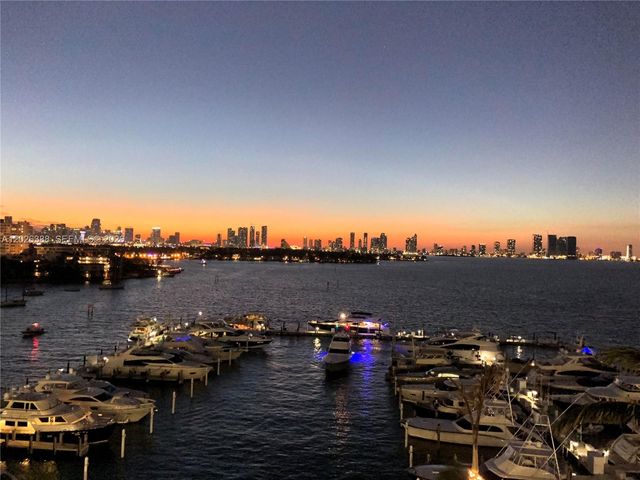 1800 Sunset Harbour 1612, Miami Beach, FL 33139