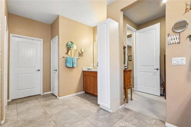 5562 Corte Portico, Hemet, CA 92545