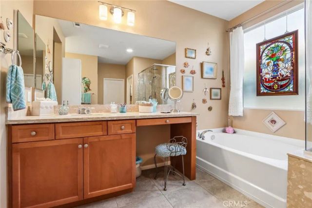 5562 Corte Portico, Hemet, CA 92545