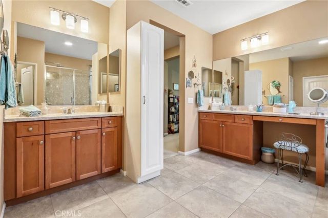 5562 Corte Portico, Hemet, CA 92545