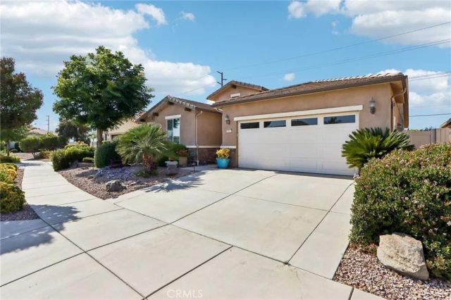 5562 Corte Portico, Hemet, CA 92545