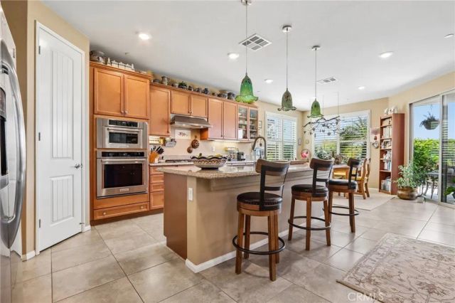 5562 Corte Portico, Hemet, CA 92545
