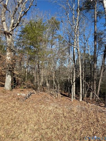 00 N Waterside Dr, Lanexa, VA 23089