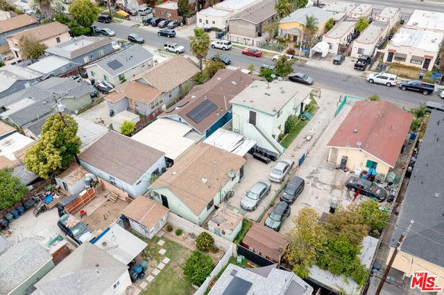 1166 E 64th Street, Los Angeles, CA 90001