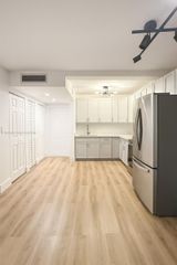445 SW 11th St 209, Miami, FL 33130