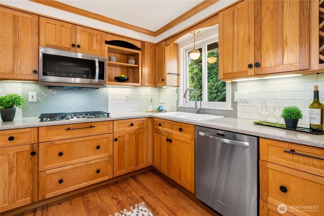 2111 104th Street SE, Everett, WA 98208