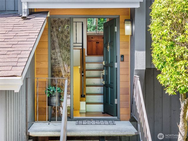 2111 104th Street SE, Everett, WA 98208