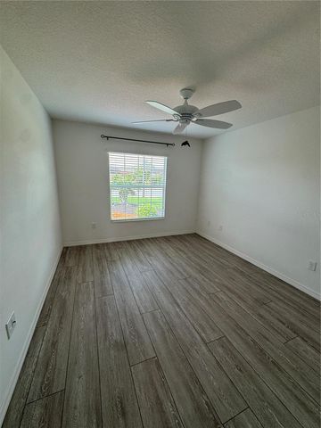 3915 WINE PALM WAY, The Villages, FL 32163