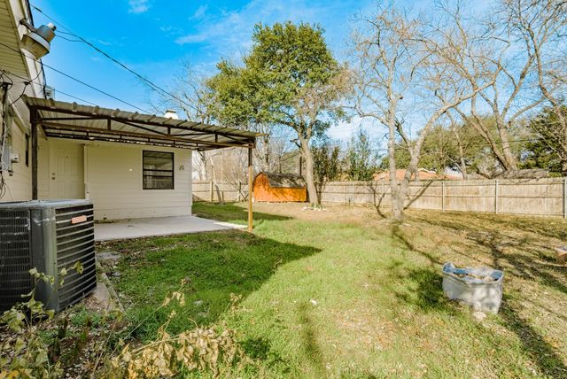 5821 Circular Drive, North Richland Hills, TX 76117