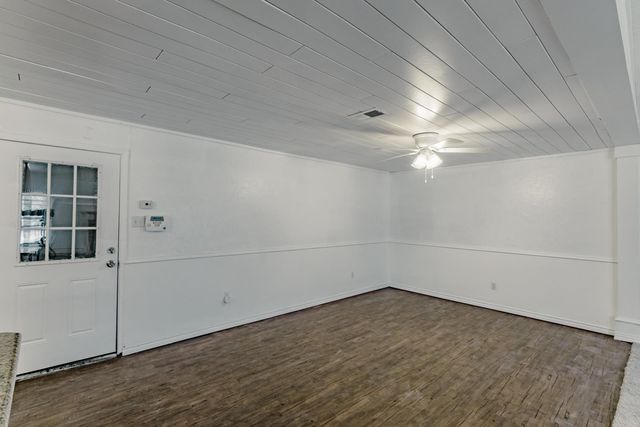 5821 Circular Drive, North Richland Hills, TX 76117