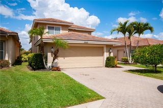 5965 Ashford LN, Naples, FL 34110