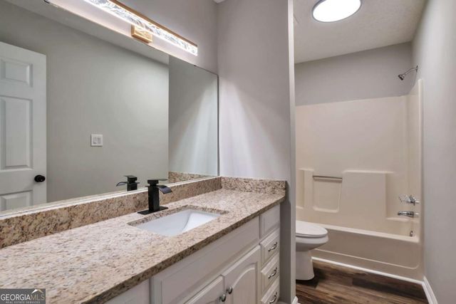 6468 River Park Drive, Riverdale, GA 30274