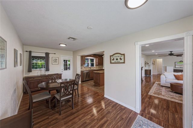 14320 13TH STREET, Dade City, FL 33523