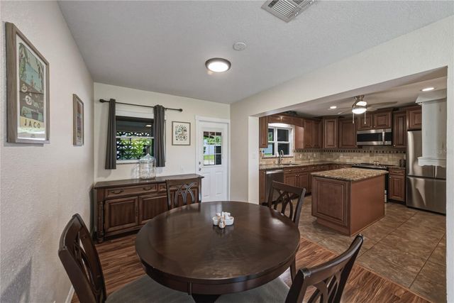14320 13TH STREET, Dade City, FL 33523