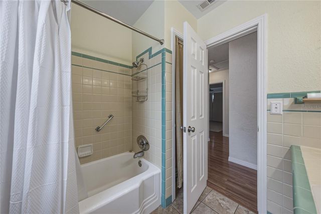 14320 13TH STREET, Dade City, FL 33523