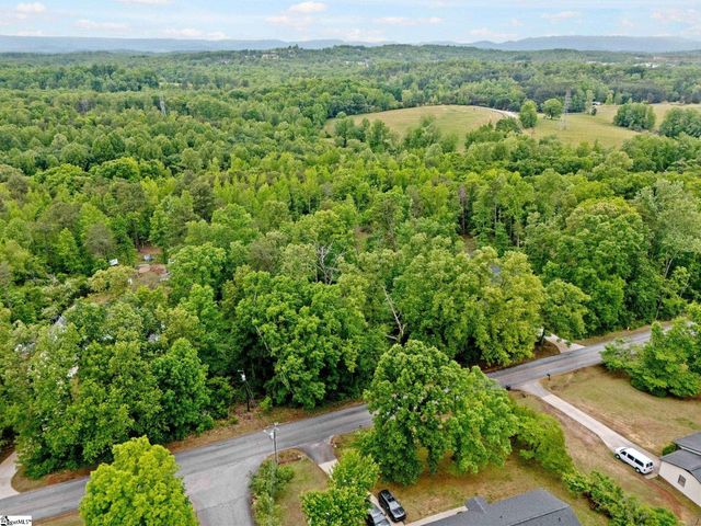 30 Williams Road, Travelers Rest, SC 29690