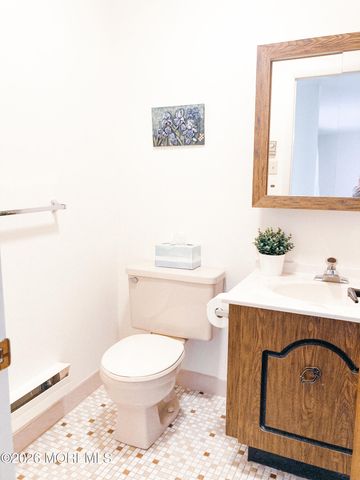 27D Cambridge Circle, Manchester, NJ 08759