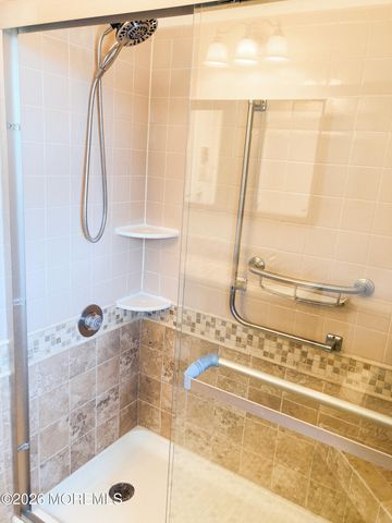 27D Cambridge Circle, Manchester, NJ 08759