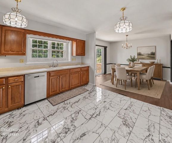 496 Sunaire Terrace, Delhi Twp, OH 45238
