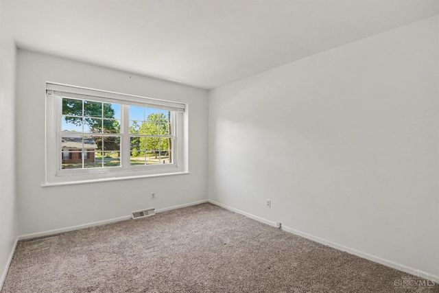 496 Sunaire Terrace, Delhi Twp, OH 45238