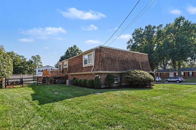 496 Sunaire Terrace, Delhi Twp, OH 45238