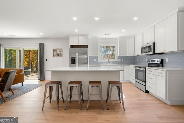 745 Honeysuckle, Gainesville, GA 30501
