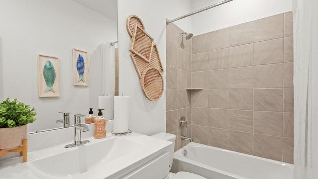 13136 Sorrento Bay Drive, Willis, TX 77318