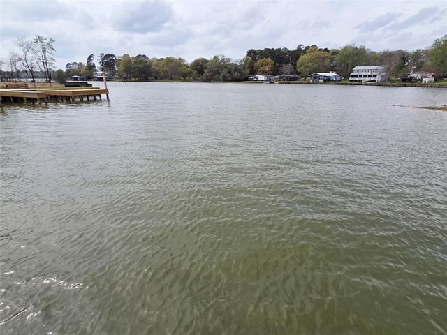 13136 Sorrento Bay Drive, Willis, TX 77318