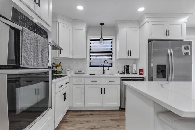 30 S Bennett Drive, Johnston, RI 02919